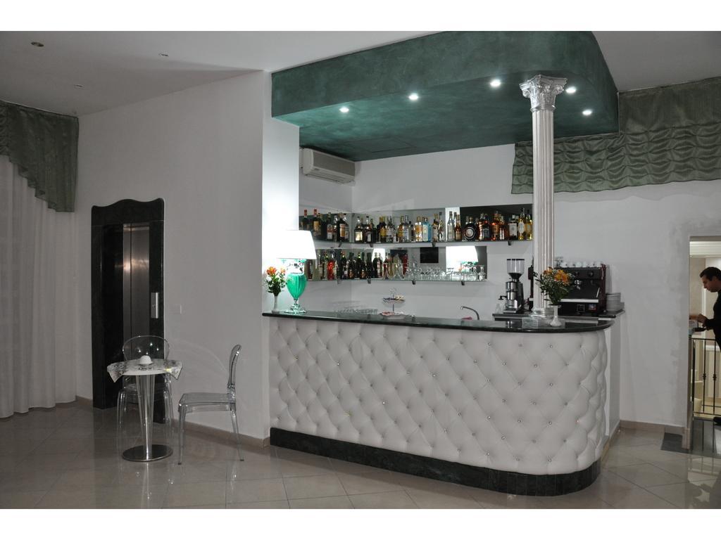 Hotel Inn Giardini Naxos Exterior photo